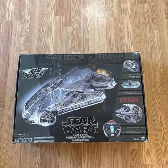 Air Hogs Star Wars Millennium Falcon XL Remote Control Drone 27 Inch - Picture 3 of 4